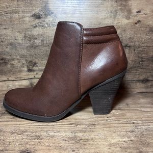 Mia heeled short bootie. Size 6.5
